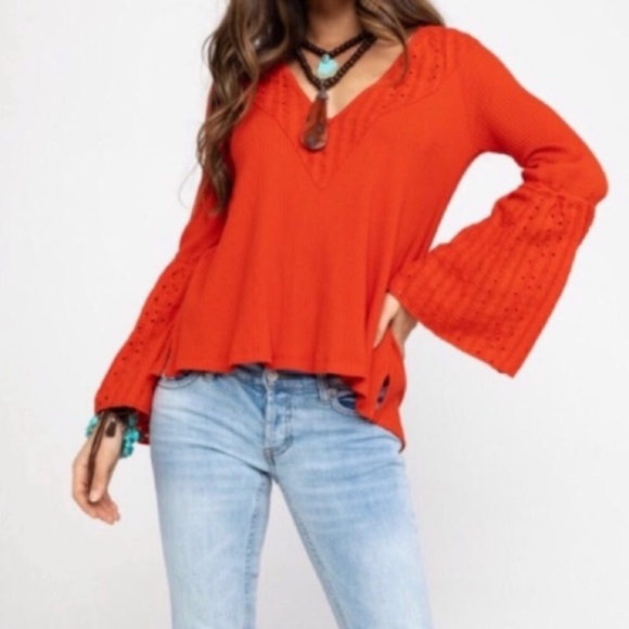 Free People NWT Flowy Bell Sleeve Top ❤️ - Picture 3 of 5